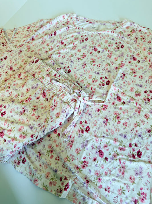 Ivory Garden - Women's Lounge Set