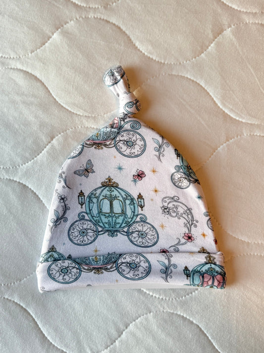 Sugarplum Coach - Knotted Hat