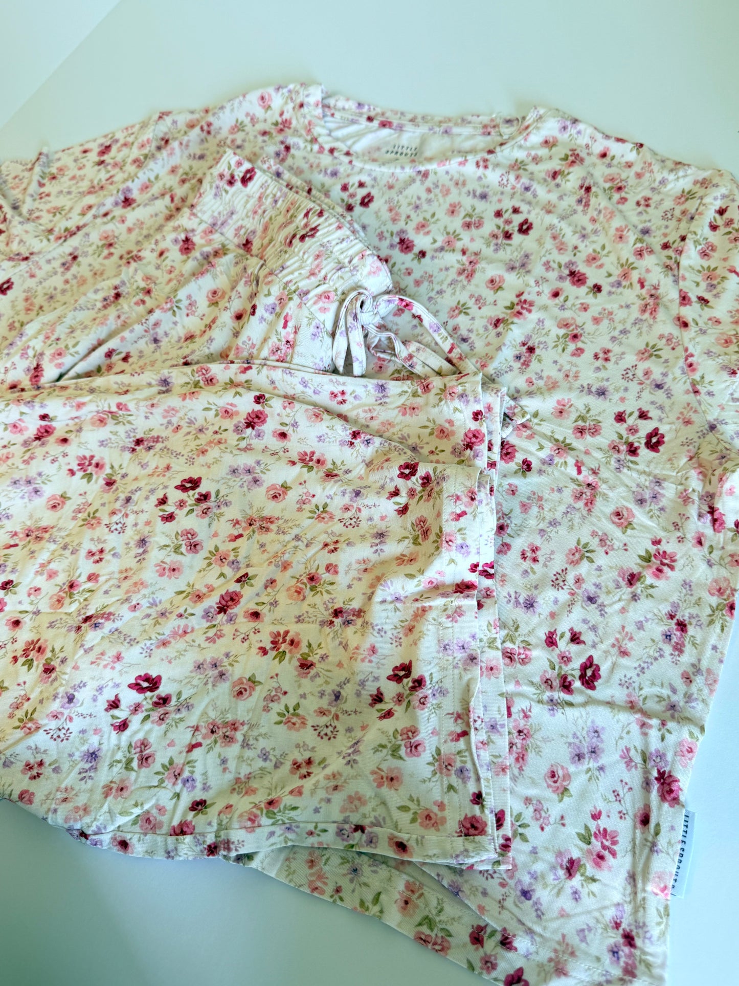 Ivory Garden - Women's Lounge Set